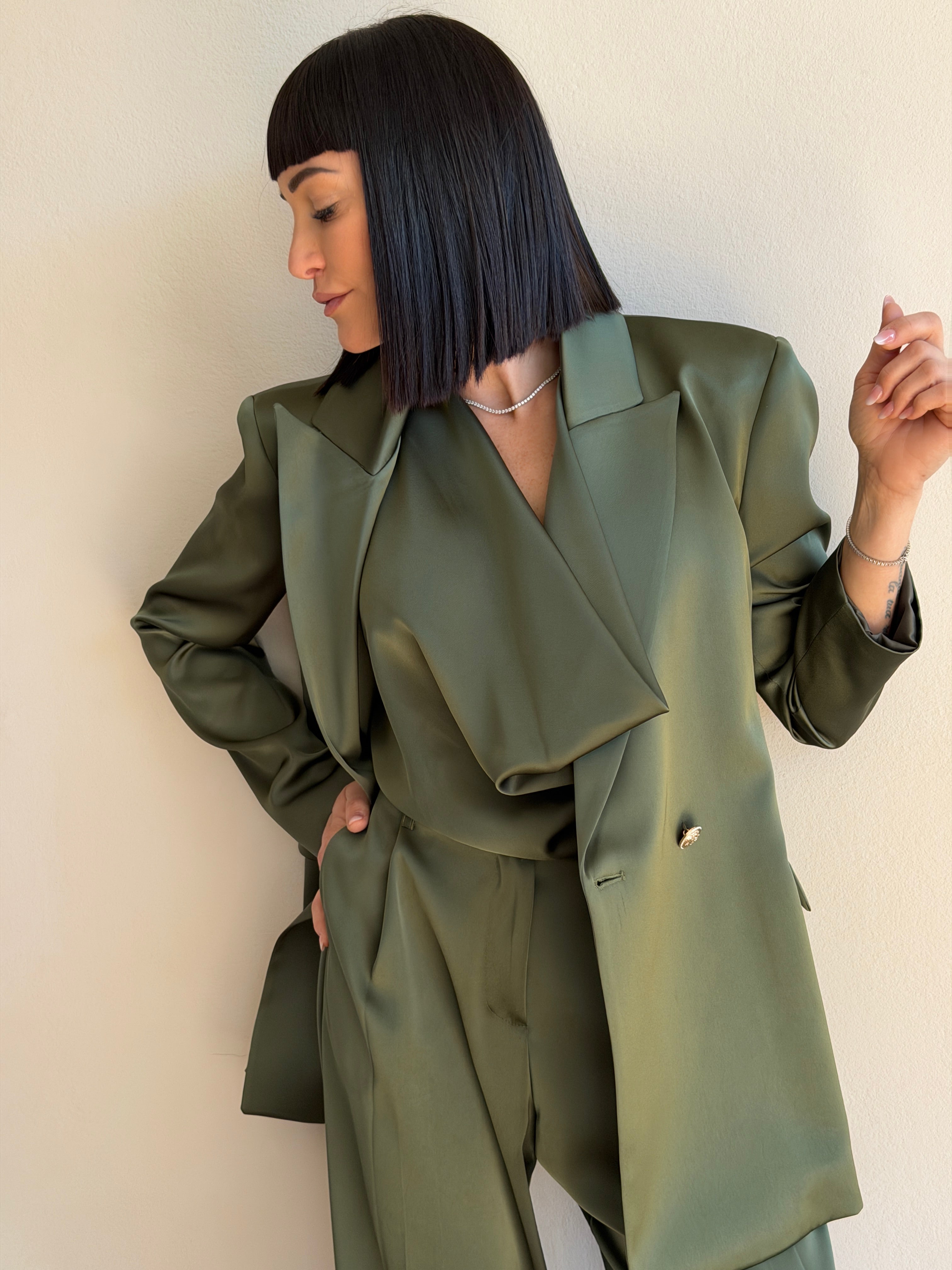 TAILLEUR SATINATO OLIVA