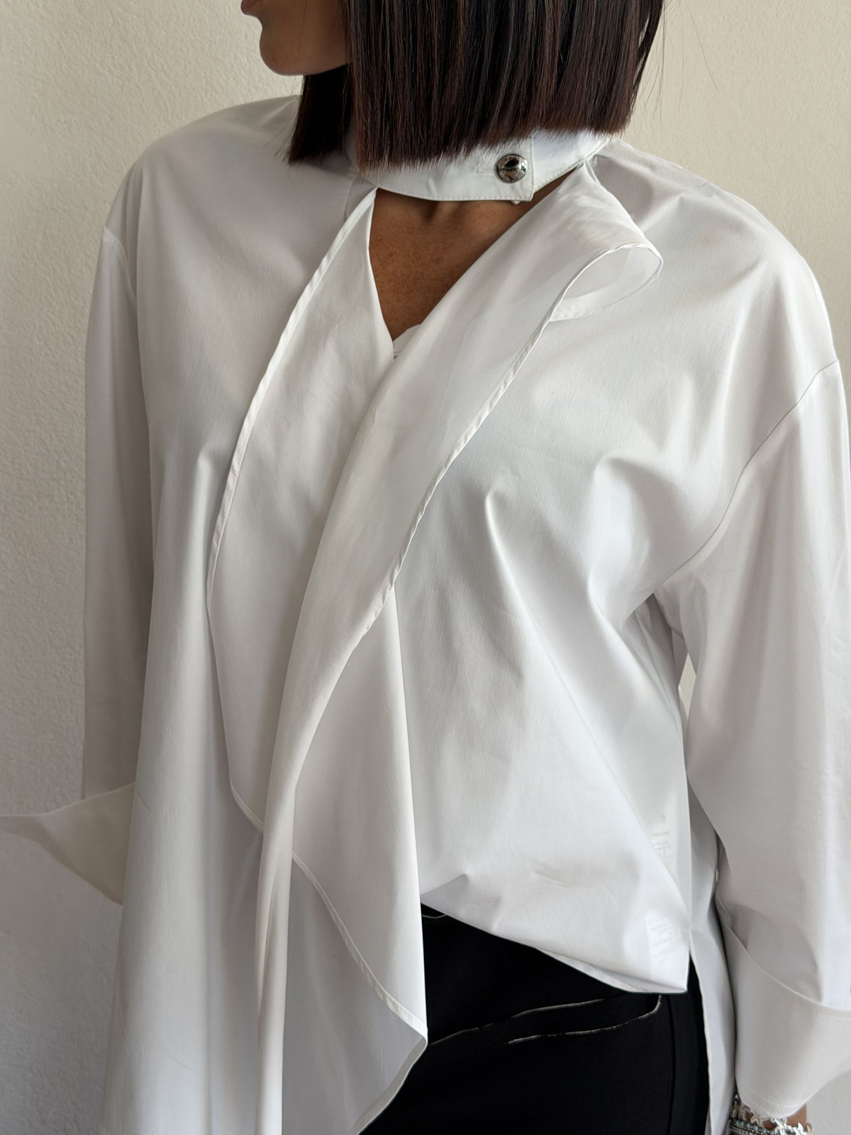 CAMICIA CON FOULARD