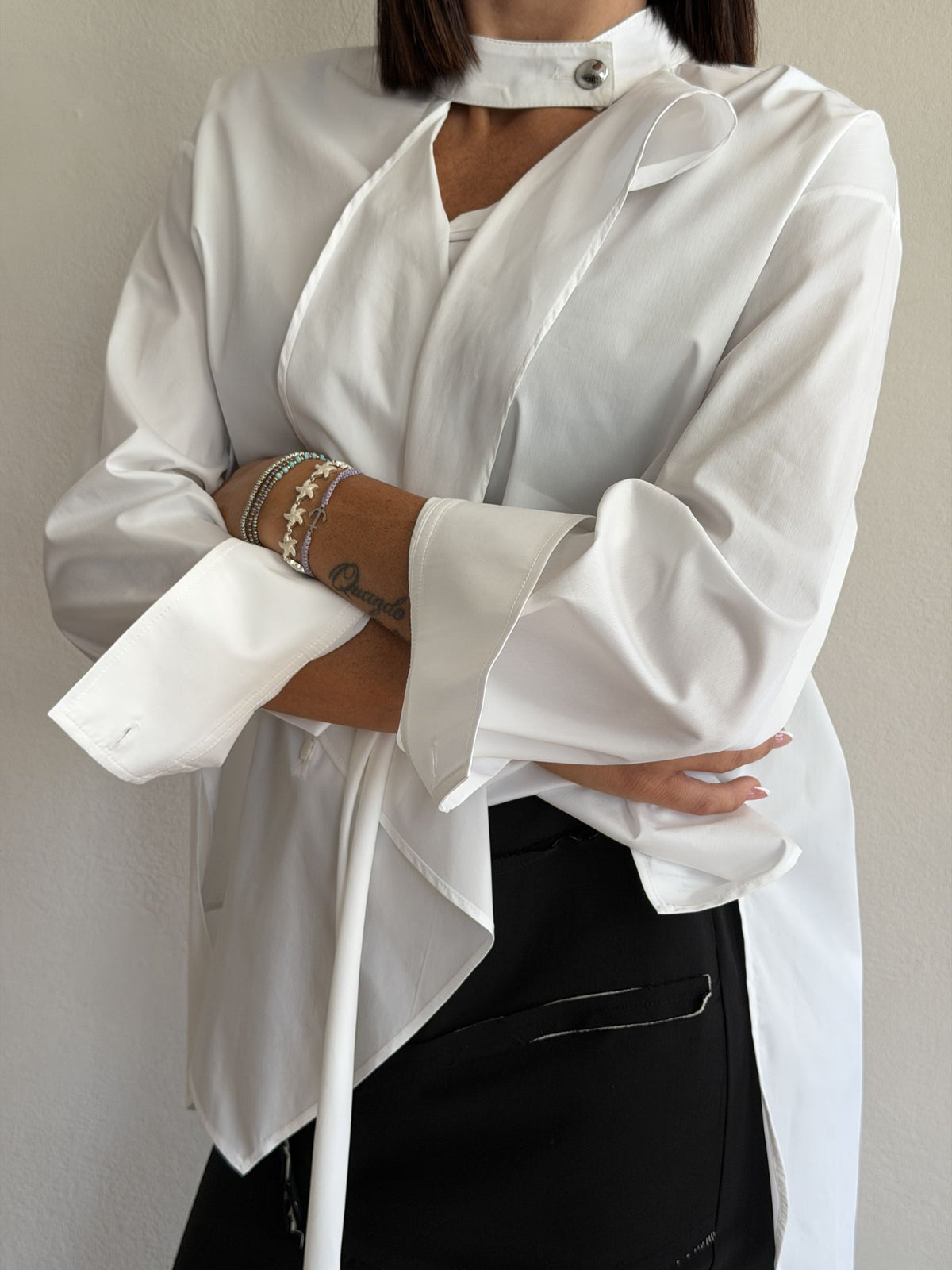 CAMICIA CON FOULARD