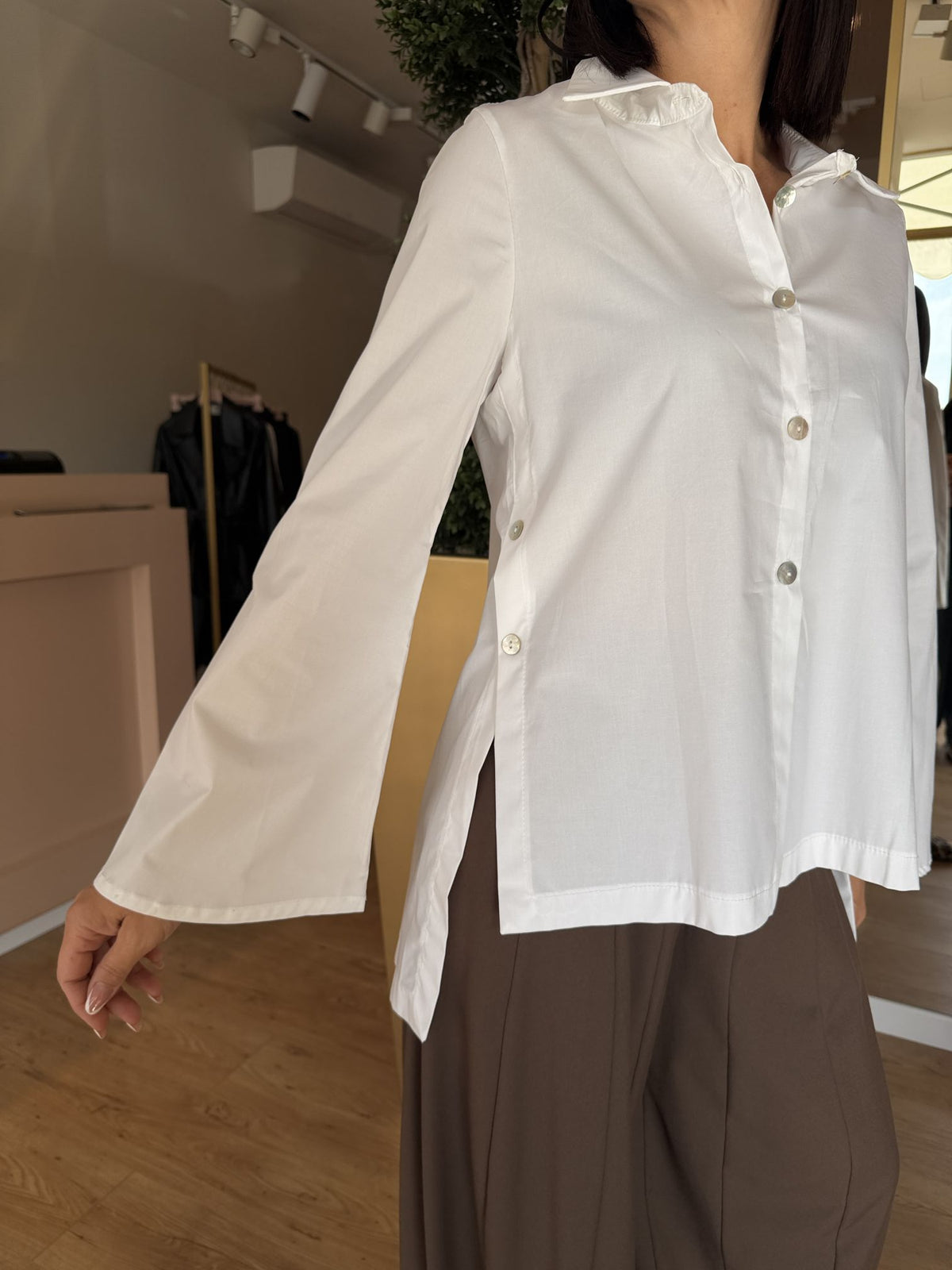 CAMICIA BIANCA CON BOTTONI LATERALI