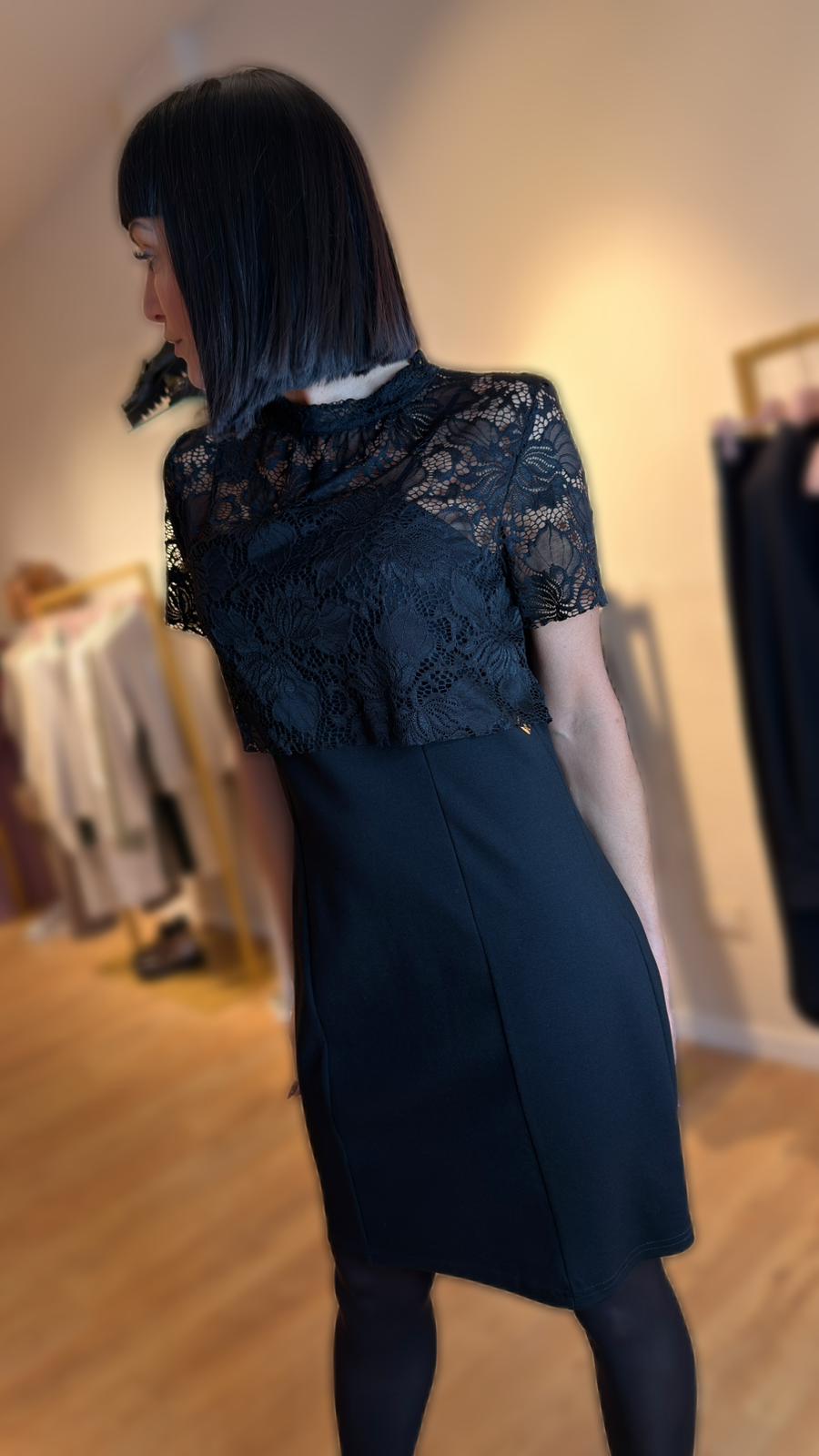 ABITINO CON CROP PIZZO