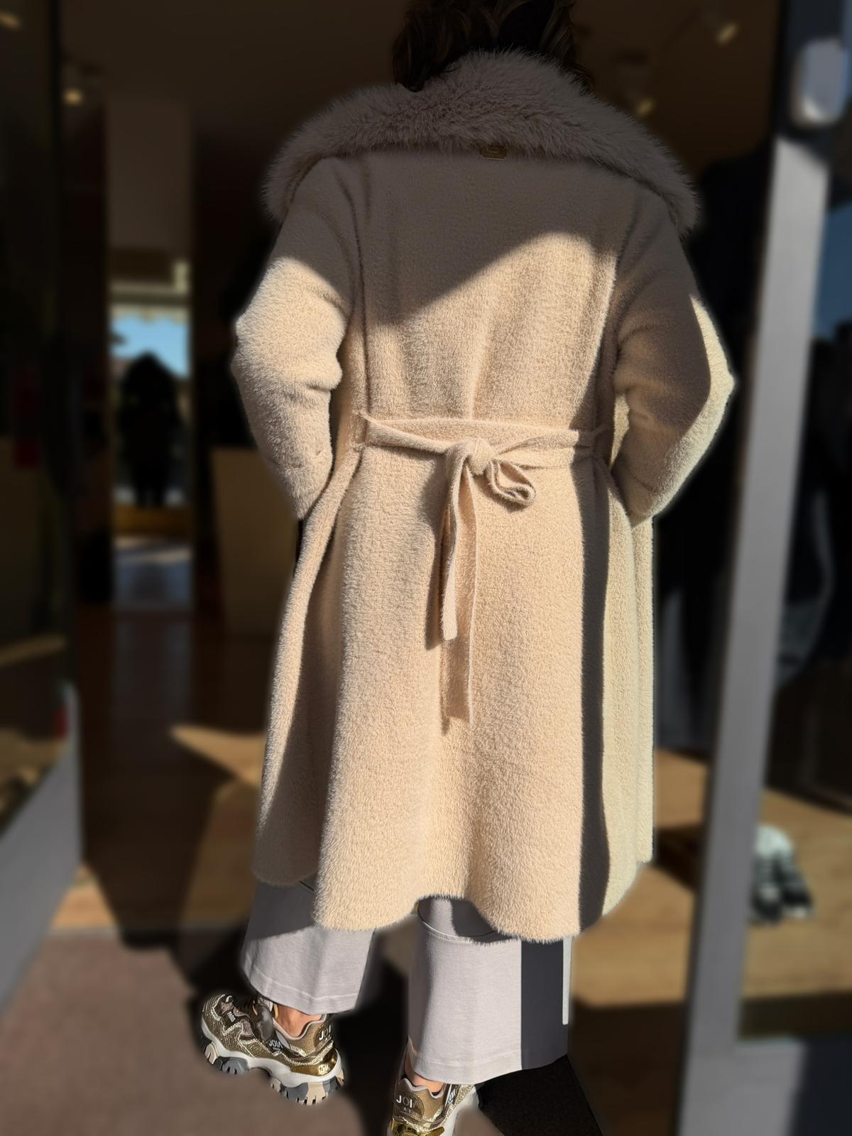 CAPPOTTO SOFFICE ECO PELLICCIA CREMA