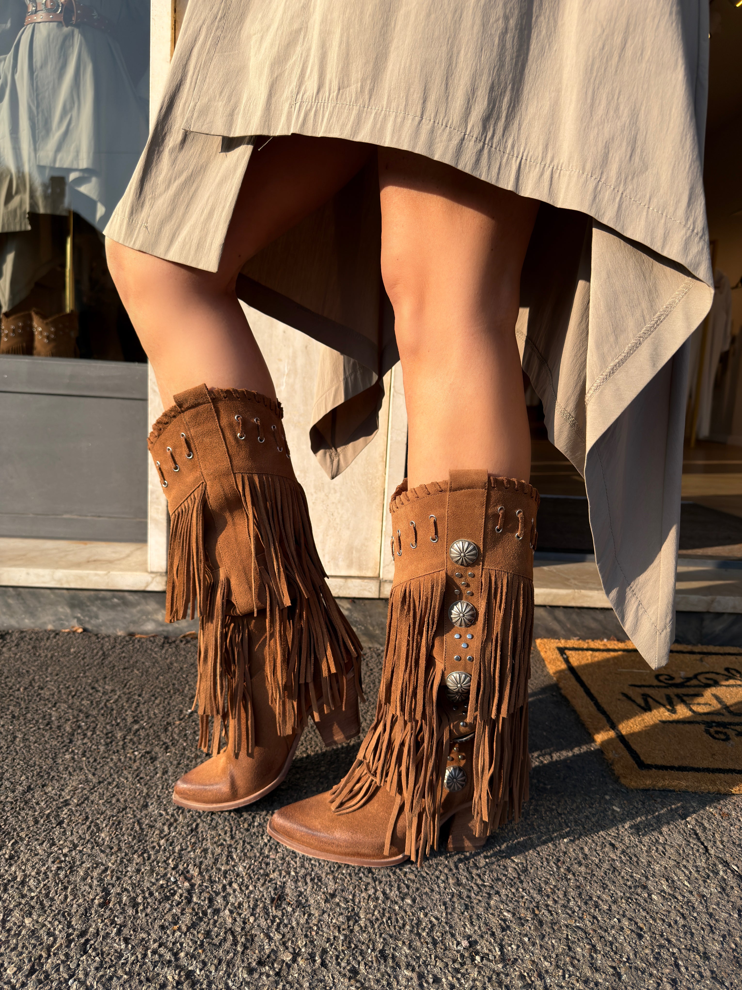 STIVALI TEXANI CON FRANGE