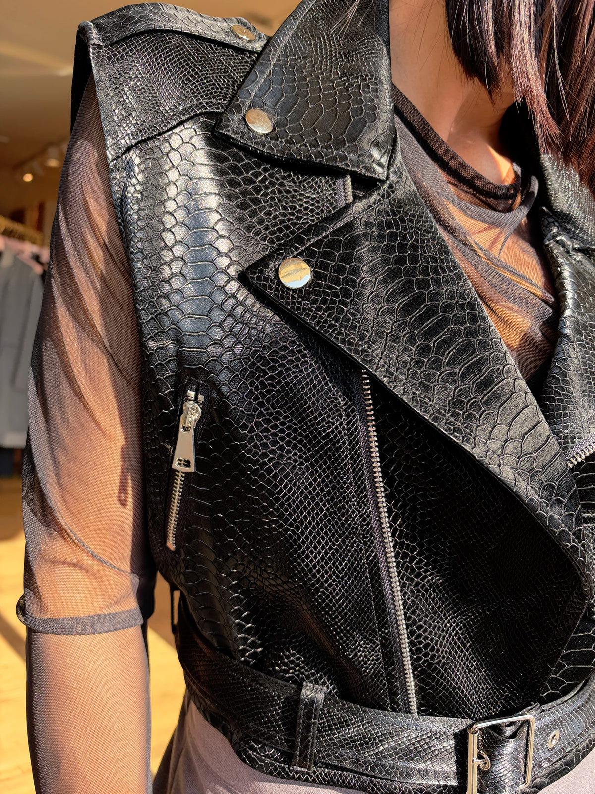 GILET BIKER EFFETTO RETTILE NERO