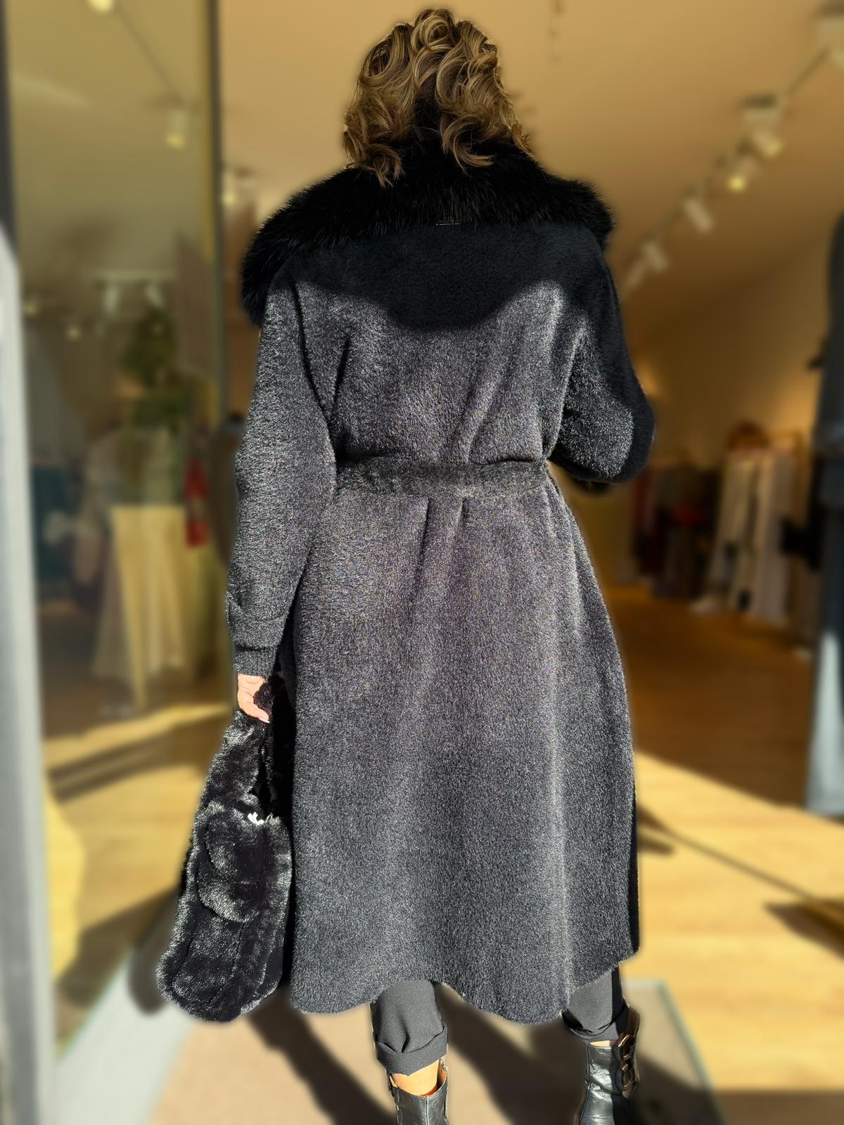 CAPPOTTO SOFFICE ECO PELLICCIA NERO