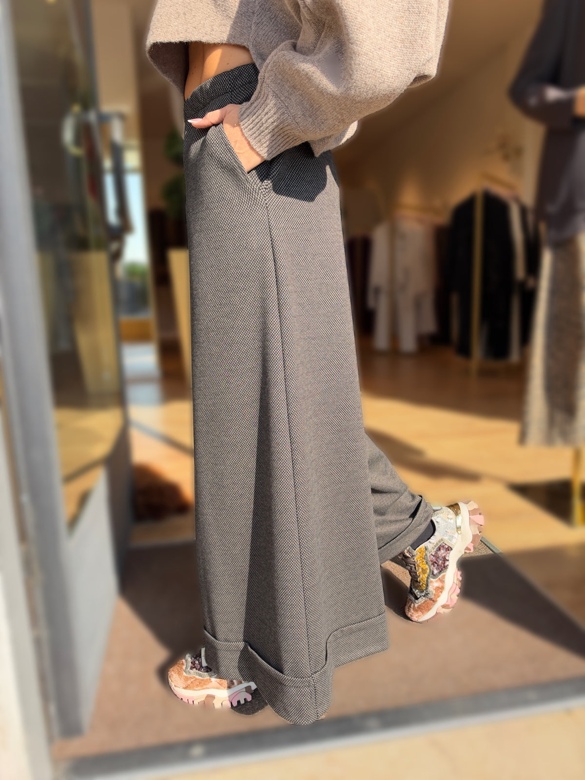 PANTALONE PALAZZO A GAMBA AMPIA