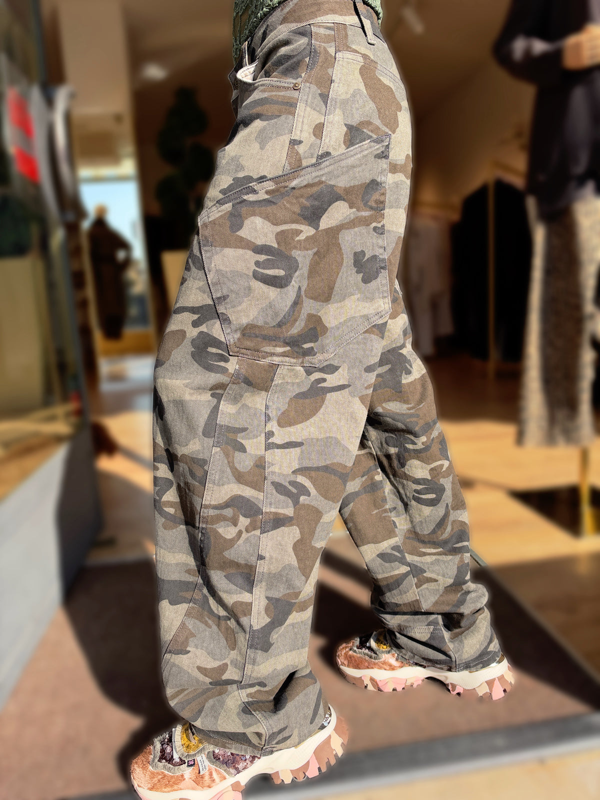 JEANS CARGO CAMOUFLAGE