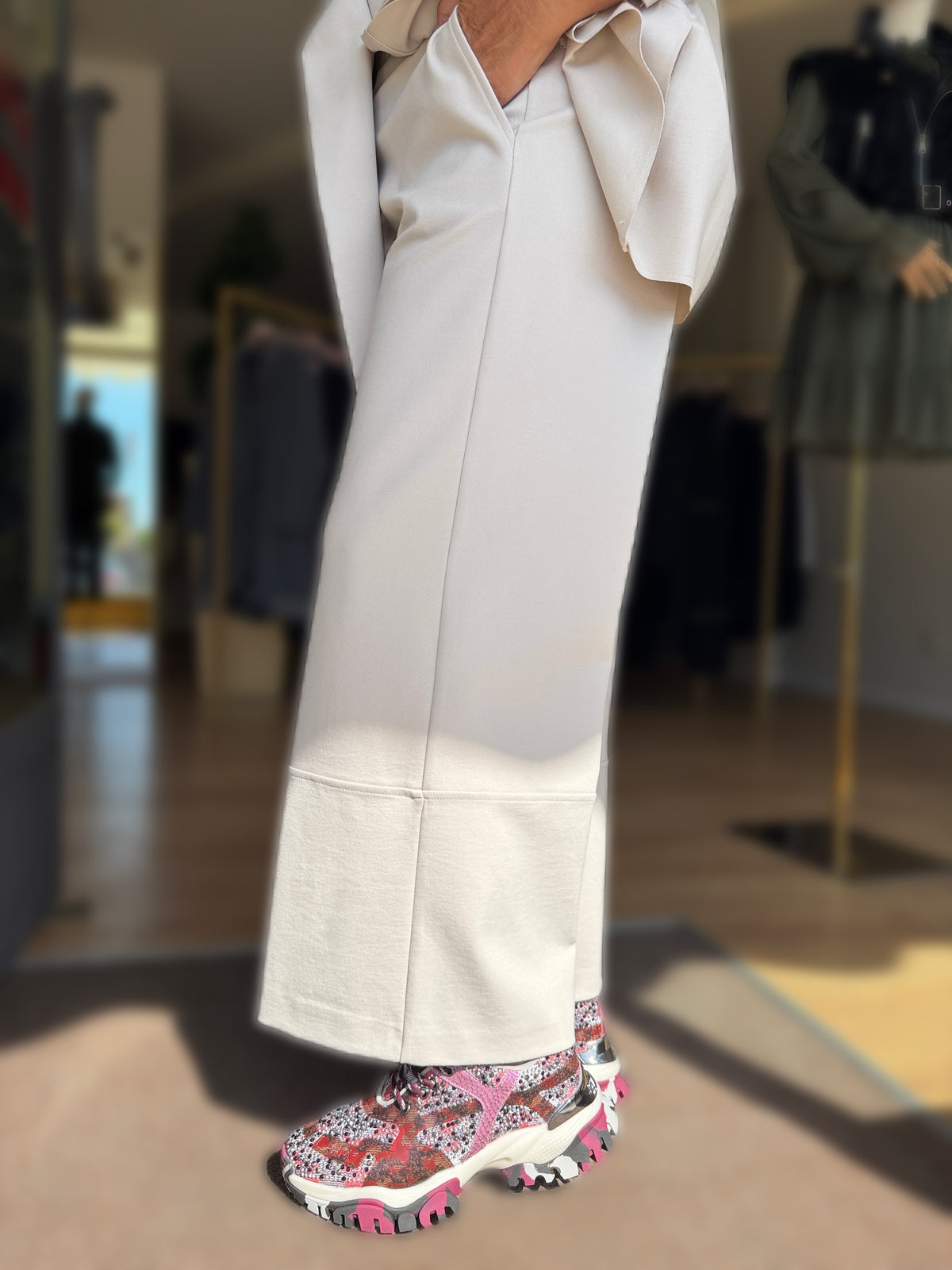 COMPLETO CON GIACCA E PANTALONE