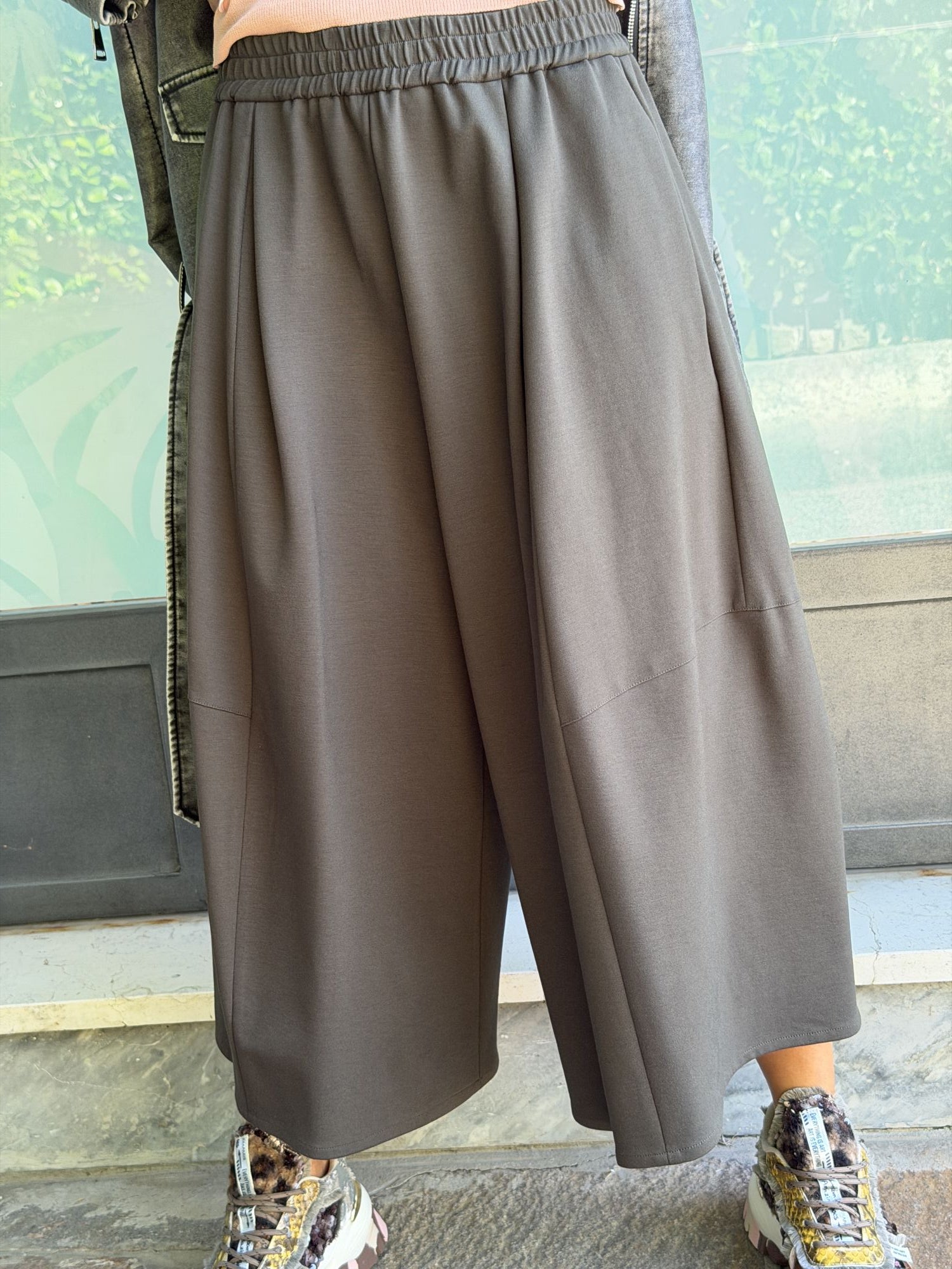 PANTALONE OVERSIZE A GAMBA AMPIA