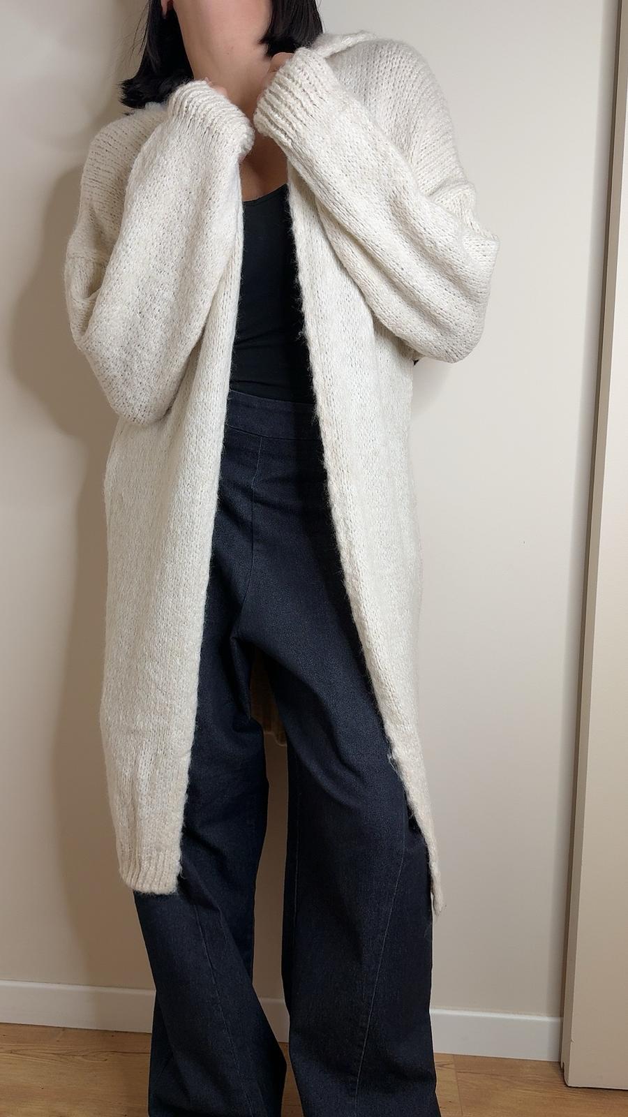 Cardigan cappuccio