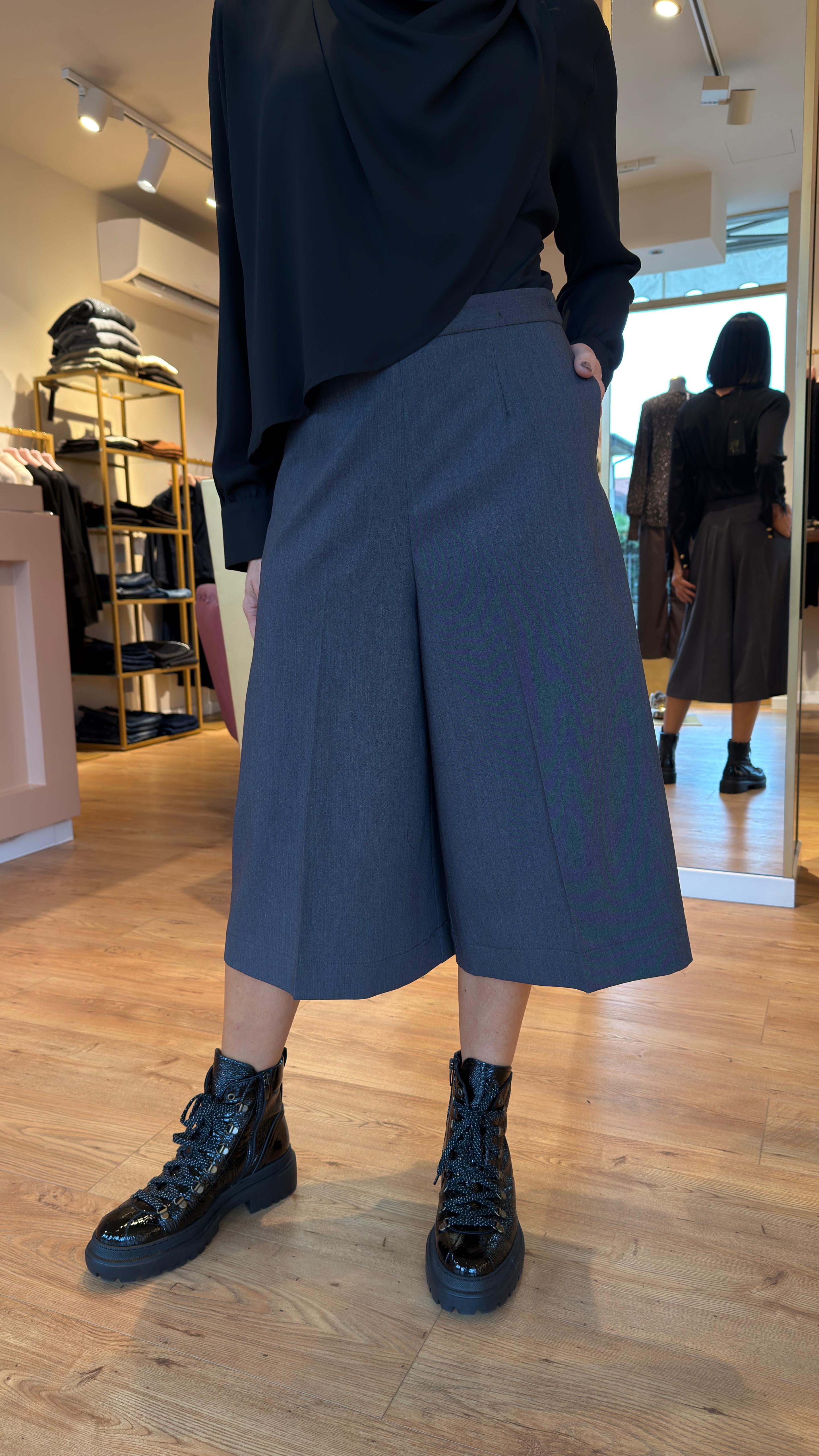 ANFIBIO IN PELLE LUCIDA